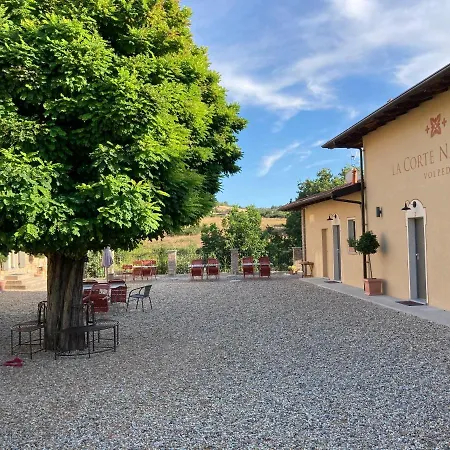 La Corte Nascosta بيت ضيافة Volpedo