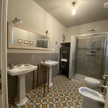 La Corte Nascosta Maison d'hôtes 3*