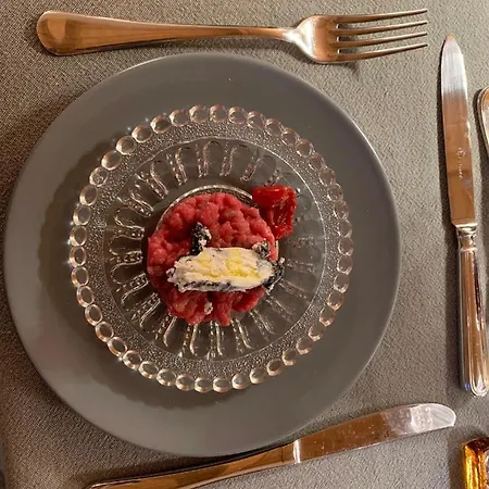 La Corte Nascosta بيت ضيافة