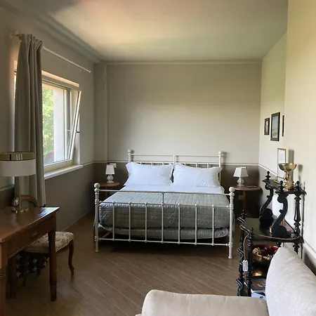 La Corte Nascosta بيت ضيافة