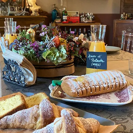 La Corte Nascosta 3* Volpedo