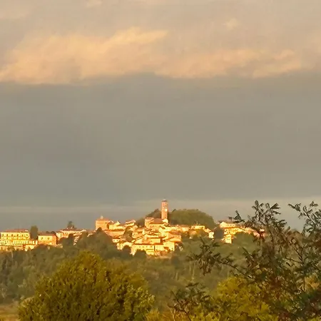 La Corte Nascosta 3*