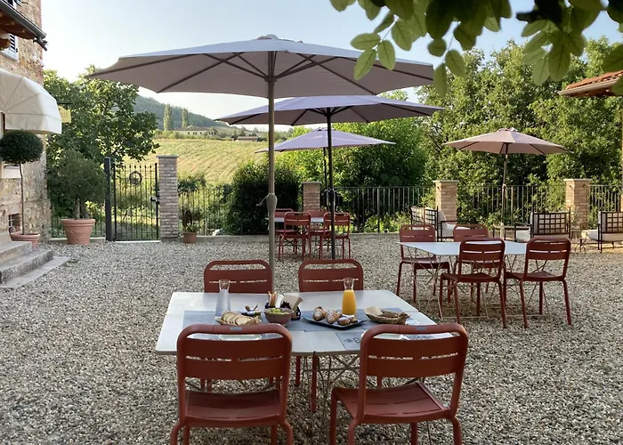 Konukevi La Corte Nascosta 3*